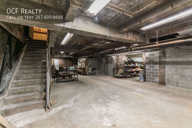 property at 144-50 W Laurel St