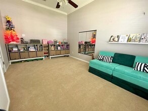 10024 Lisi Anne Dr in Austin, TX - Building Photo - Building Photo