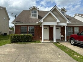 3356 Sugar Berry Way in Tallahassee, FL - Building Photo