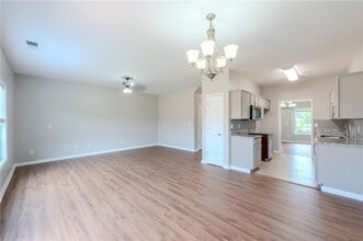 17 Village Glen in Dallas, GA - Building Photo - Building Photo