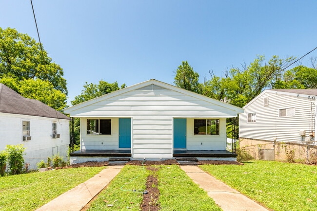 2611 Andrews St, Unit 101 in Chattanooga, TN - Building Photo - Building Photo