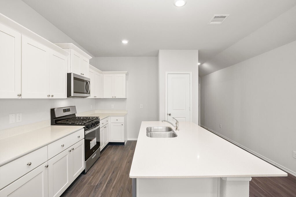 3004 Wood Lily Dr in Brookshire, TX - Building Photo