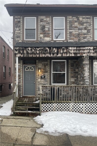 128 S Spring Ave in Greensburg, PA - Building Photo - Building Photo