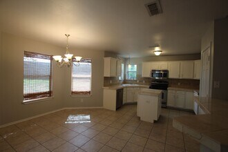 5642 Palo Pinto Dr in Tyler, TX - Building Photo - Building Photo