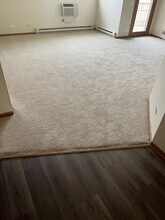 1508 Spring Brook Ct, Unit 3A in Round Lake Beach, IL - Building Photo - Building Photo