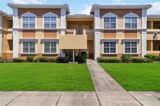 1020 Villagio Cir in Sarasota, FL - Building Photo - Building Photo