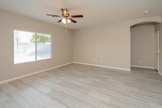 12084 W Dreyfus Dr in El Mirage, AZ - Building Photo - Building Photo