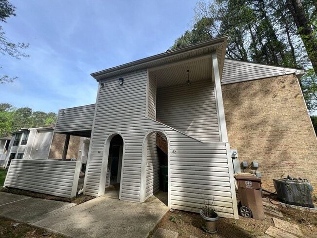 148 Manhattan Ct in Cary, NC - Building Photo - Building Photo
