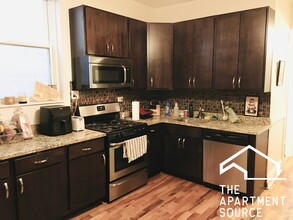 2118 W Belmont Ave in Chicago, IL - Building Photo - Building Photo
