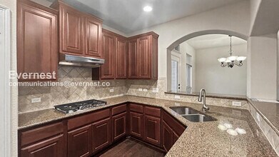 4032 Camacho St in Austin, TX - Building Photo - Building Photo