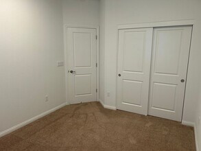 212 Elk Creek Dr in Brentwood, CA - Building Photo - Building Photo