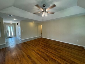 64 Hampton Cir in Niceville, FL - Building Photo - Building Photo