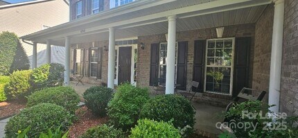 6941 Augustine Way in Charlotte, NC - Foto de edificio - Building Photo