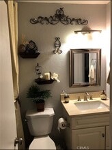 1456 N Barranca Ave in Ontario, CA - Foto de edificio - Building Photo