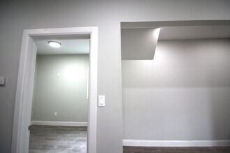 199 N Lake Ave in Albany, NY - Building Photo - Building Photo