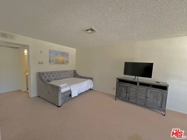 3600 Bagley Ave in Los Angeles, CA - Building Photo - Building Photo