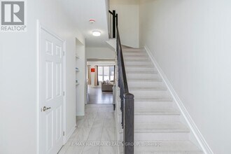 57 Caspian Row in Ottawa, ON - Building Photo - Building Photo