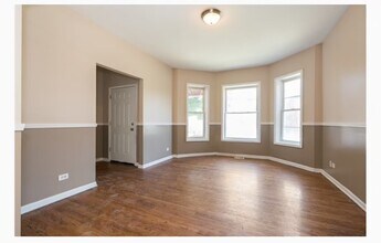 7354 S Perry Ave in Chicago, IL - Building Photo - Building Photo