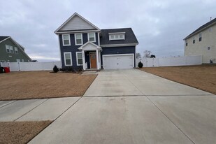 3416 Copper Creek Ln in Elizabeth City, NC - Building Photo