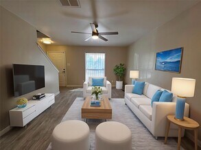 7050 Inwood Park Dr in Houston, TX - Building Photo - Building Photo