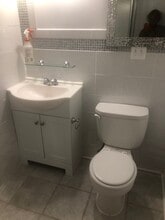 19628 Club Lake Rd in Gaithersburg, MD - Building Photo - Building Photo