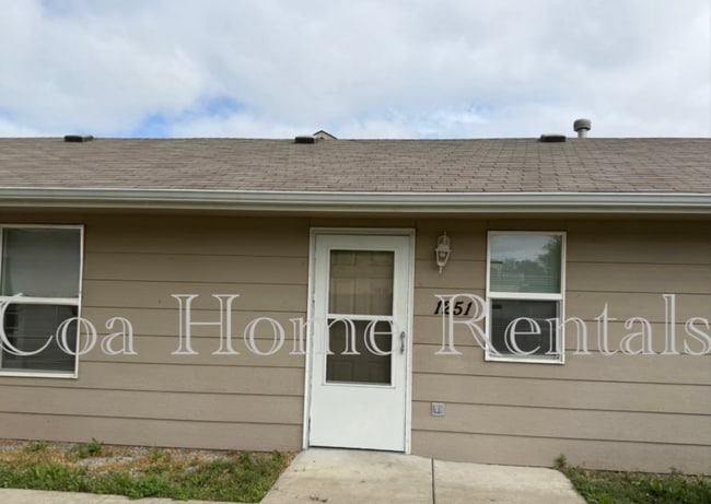 property at 1251 N Minnesota St