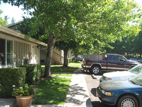 1725 N 5th St in Springfield, OR - Building Photo - Building Photo