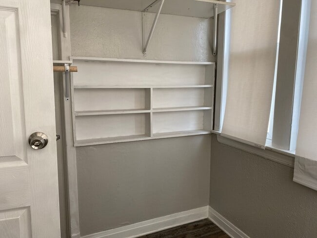 property at 6035 S Karlov Ave