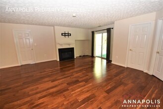 621 Admiral Dr in Annapolis, MD - Building Photo - Building Photo