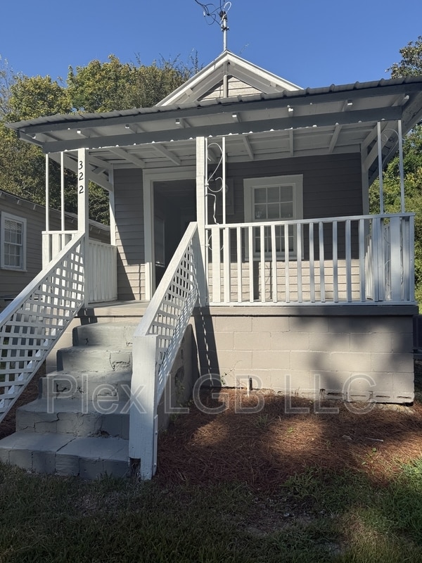 property at 322 Daniel St