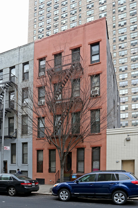 306 E 80th St in New York, NY - Building Photo