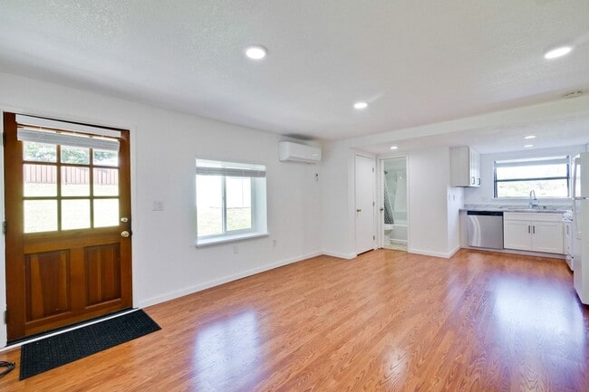 1129 Grimley Ln in San Jose, CA - Building Photo - Building Photo