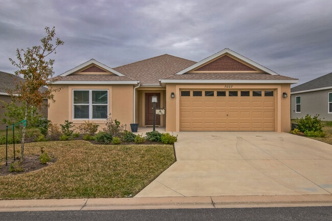 property at 7007 Minchew Cir