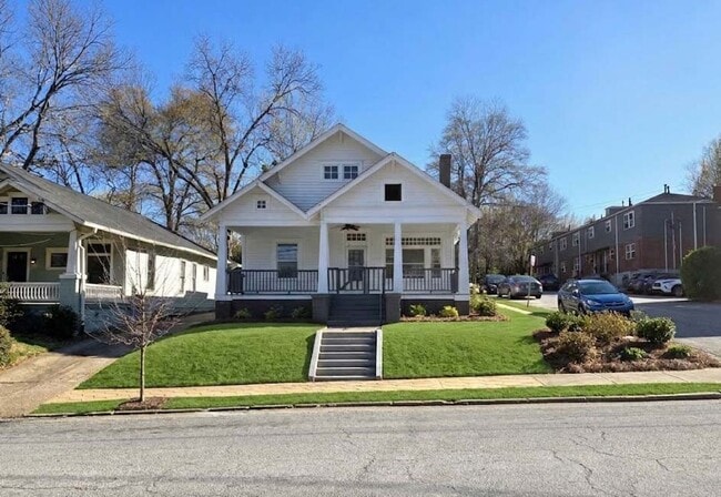 property at 1147 North Ave