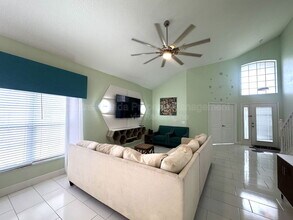 7962 Golden Pond Ct in Kissimmee, FL - Building Photo - Building Photo