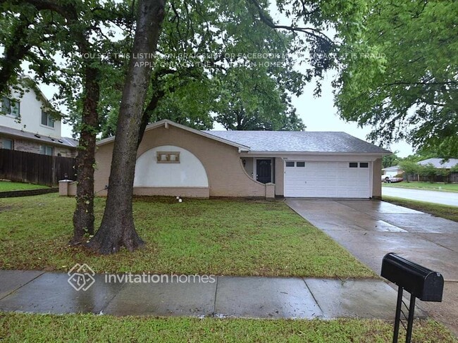 property at 3200 Whisper Wood Ct