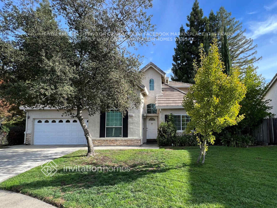 8442 Granite Cove Dr in Granite Bay, CA - Building Photo