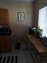 2421 Carnegie Ln, Unit B in Redondo Beach, CA - Building Photo - Building Photo