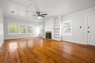 201 Rose St in Buda, TX - Building Photo - Building Photo