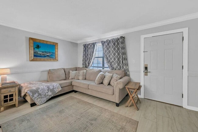 312 Bream Ave, Unit SI ID1502006P