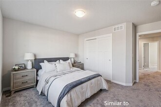 1117 Sunflower Ln in Pella, IA - Building Photo - Building Photo