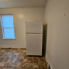 121 Pusey Ave in Darby, PA - Building Photo - Building Photo