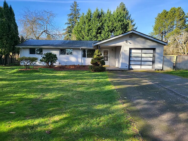 4875 SW 165th Ave in Beaverton, OR - Building Photo