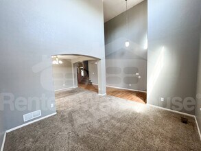 3903 S Perth St in Aurora, CO - Foto de edificio - Building Photo