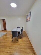 64-41 Saunders St in Queens, NY - Foto de edificio - Building Photo