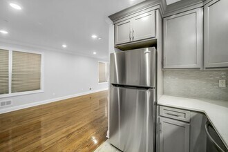 146 N 15th St in East Orange, NJ - Building Photo - Building Photo