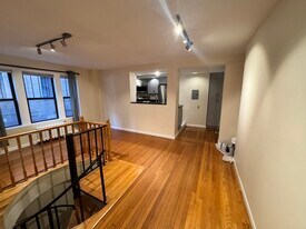 452 Park Dr in Boston, MA - Building Photo