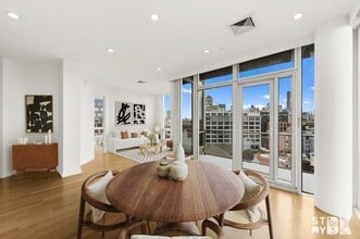 535 Clinton Ave in Brooklyn, NY - Building Photo - Building Photo
