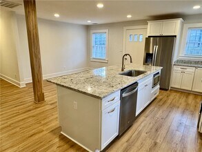 215 Whitehall Rd in Anderson, SC - Building Photo - Building Photo