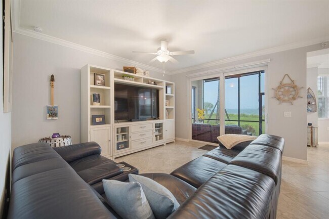 910 Tidewater Shores Loop in Bradenton, FL - Building Photo - Building Photo